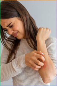 Queratosis Pilaris: Exfoliación Química vs Física